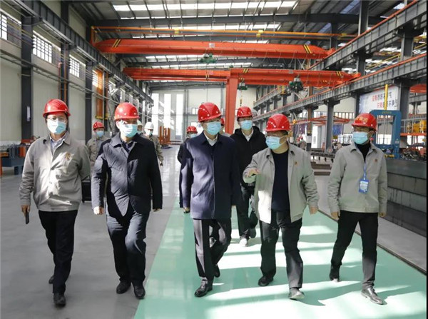 市委常委、常務副市長鄧永翔現(xiàn)場調(diào)研城投集團產(chǎn)業(yè)項目