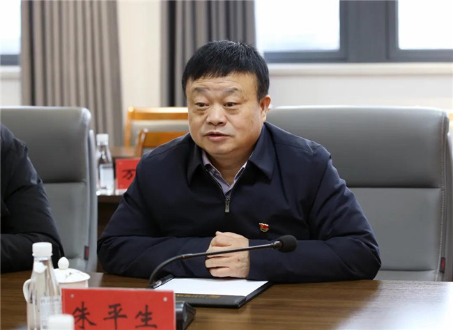 市國資委黨委書記、主任朱平生帶隊(duì)走訪慰問城投集團(tuán)